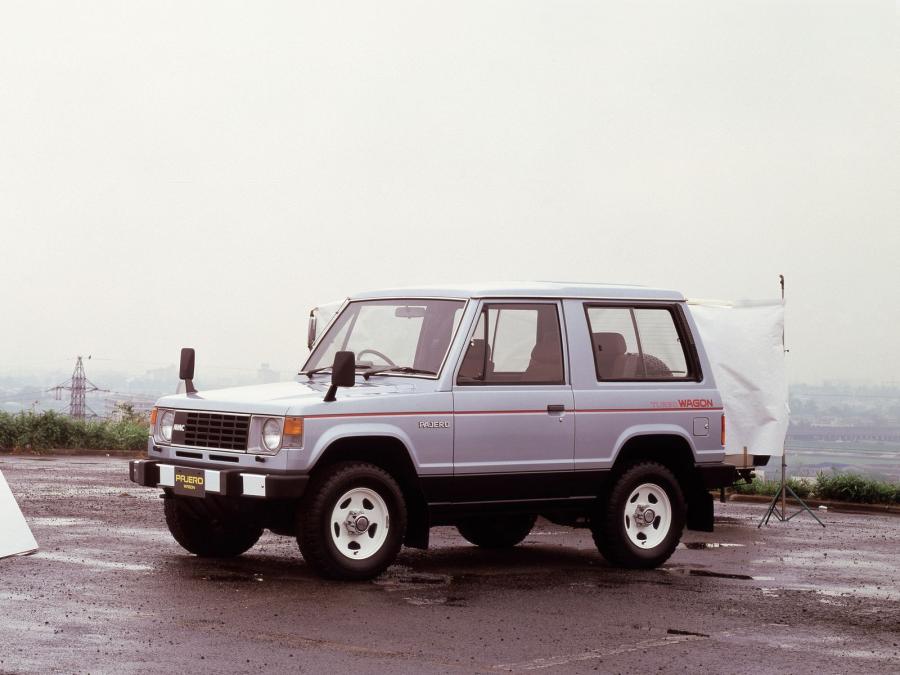  Mitsubishi Pajero Metal Top I 1982 года  (фото 8 из 16)